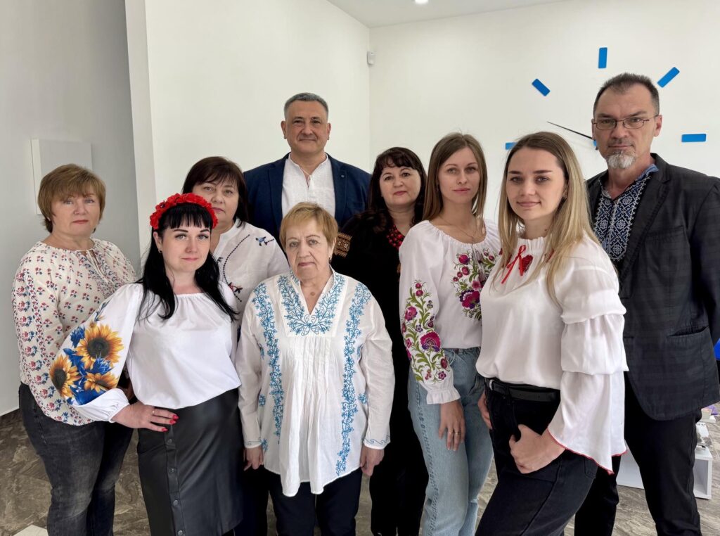 З Днем вишиванки!